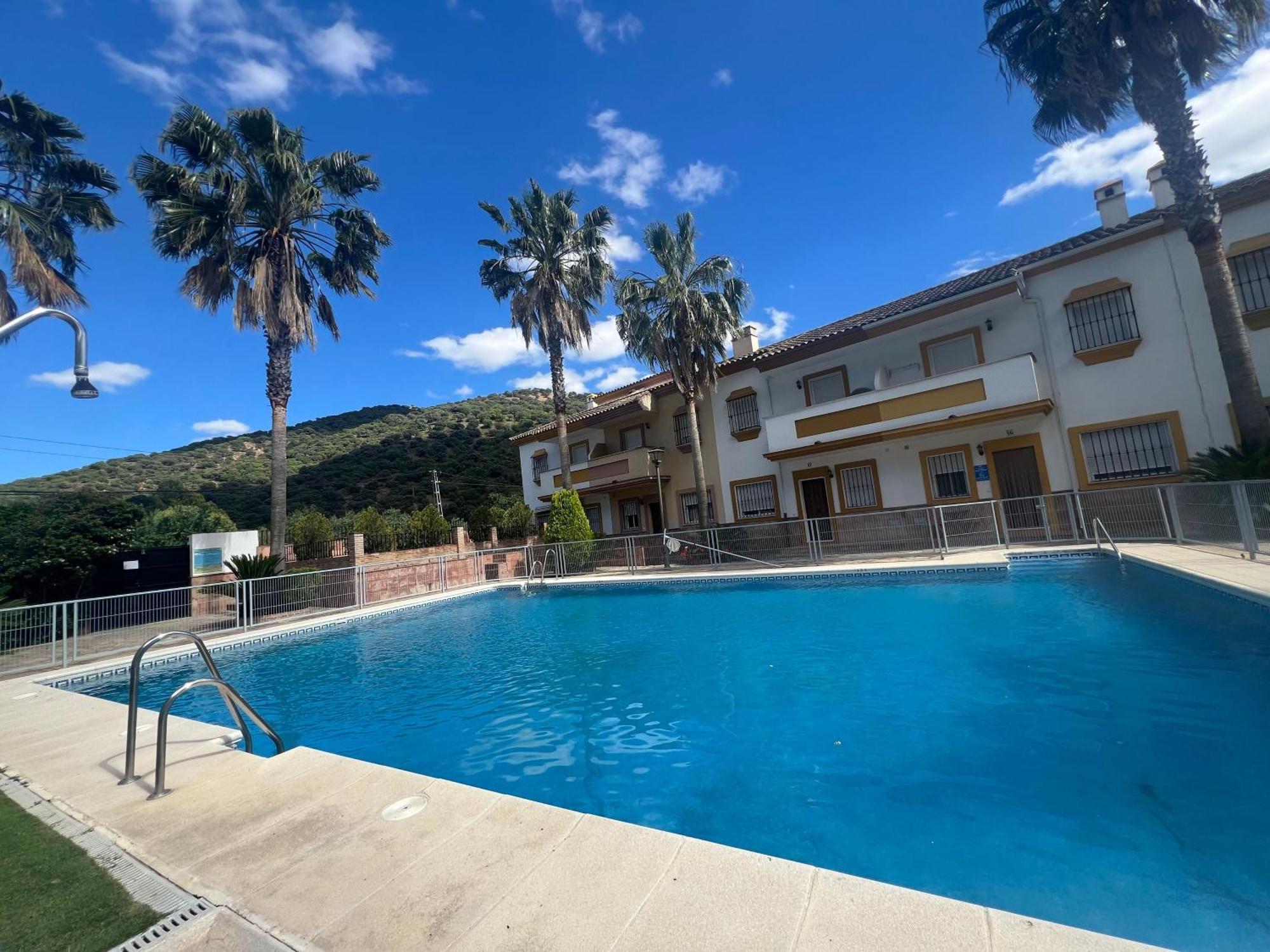Casa Rural Las Rosas De Benaoján Exteriör bild