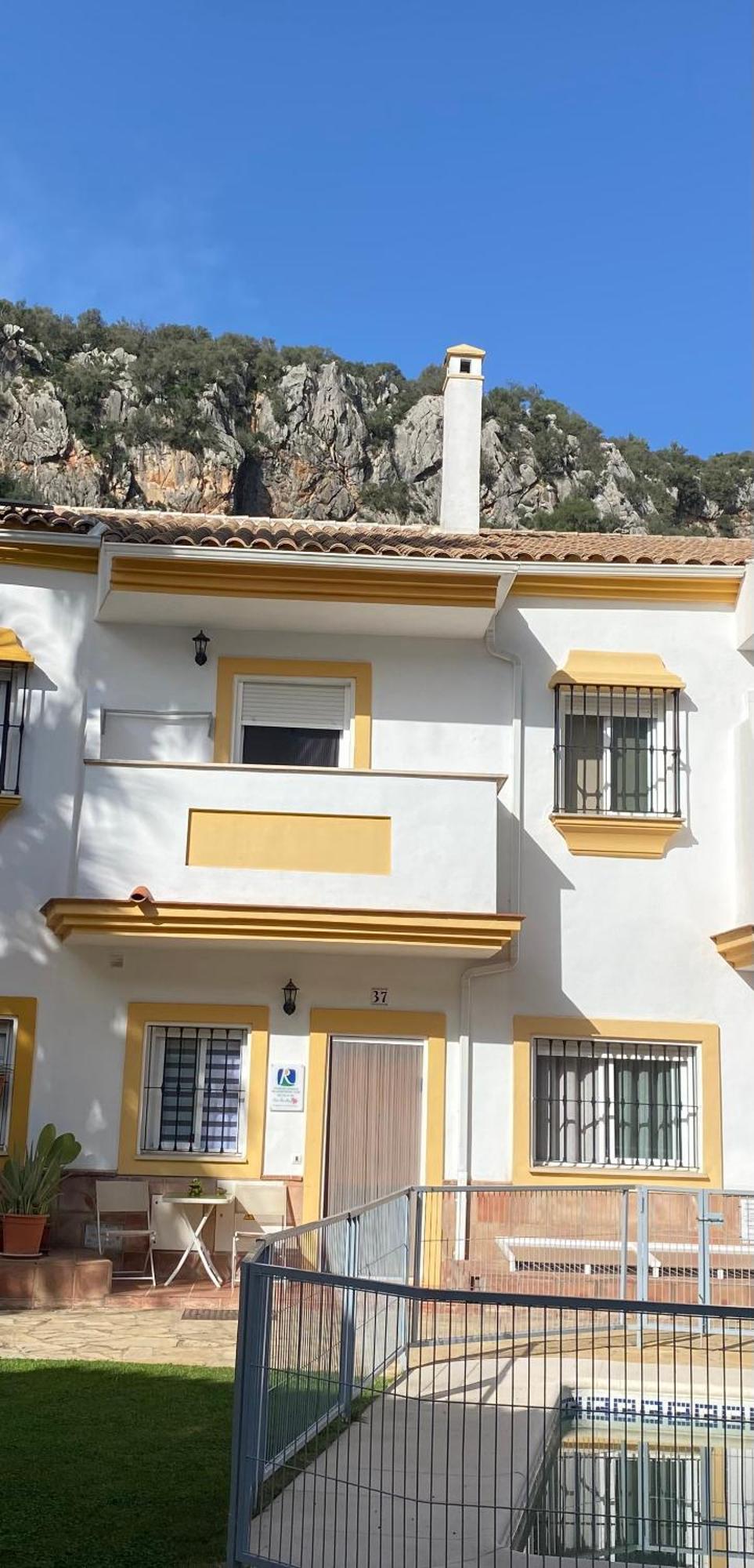 Casa Rural Las Rosas De Benaoján Exteriör bild